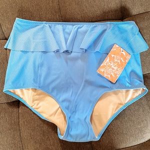 Milky blue ribbed peplum, sz L, NWT, $45